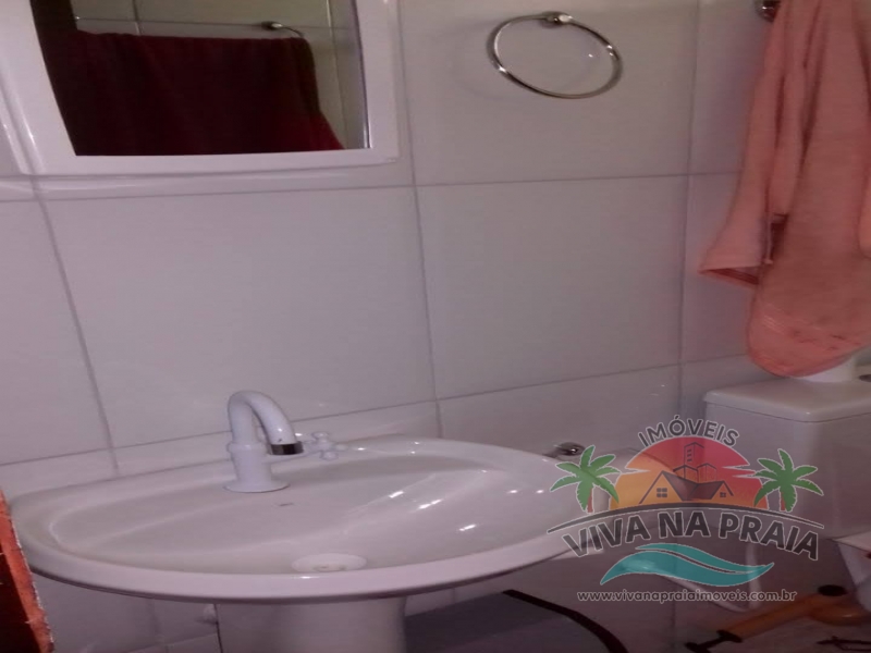 Casa no Loty em ItanhaÃ©m