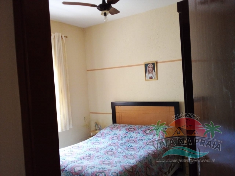 Casa No Jardim Regina em ItanhaÃ©m